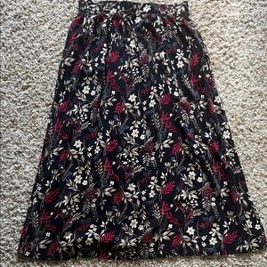 Sag Harbor Black and Red Floral A-Line Skirt